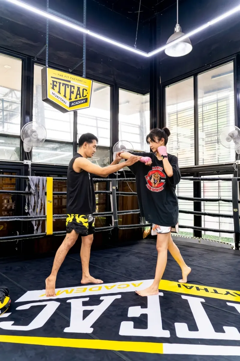 เรียนมวยไทยตัวต่อตัวกับครู FITFAC